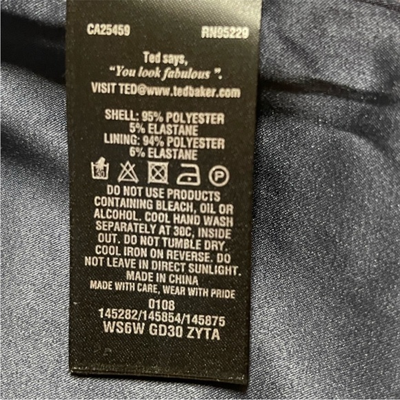 Ted Baker London Zyta NavyBlue Tapestry Floral Sleeveless Sheath
Dress Size 4 - Picture 7 of 15